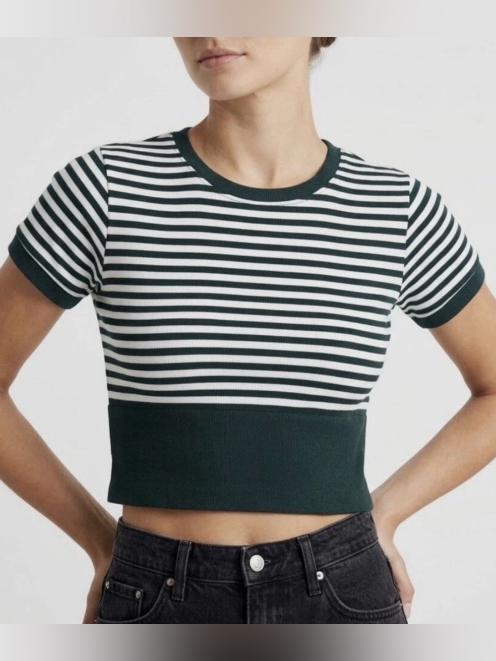 Offline by Aerie Green and White Striped Cropped Short Sleeve Top Size Medium